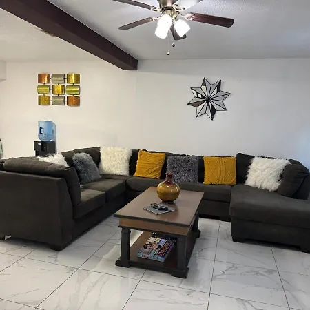 Huge In-Law Apt Beach Oasis- Private Entrance